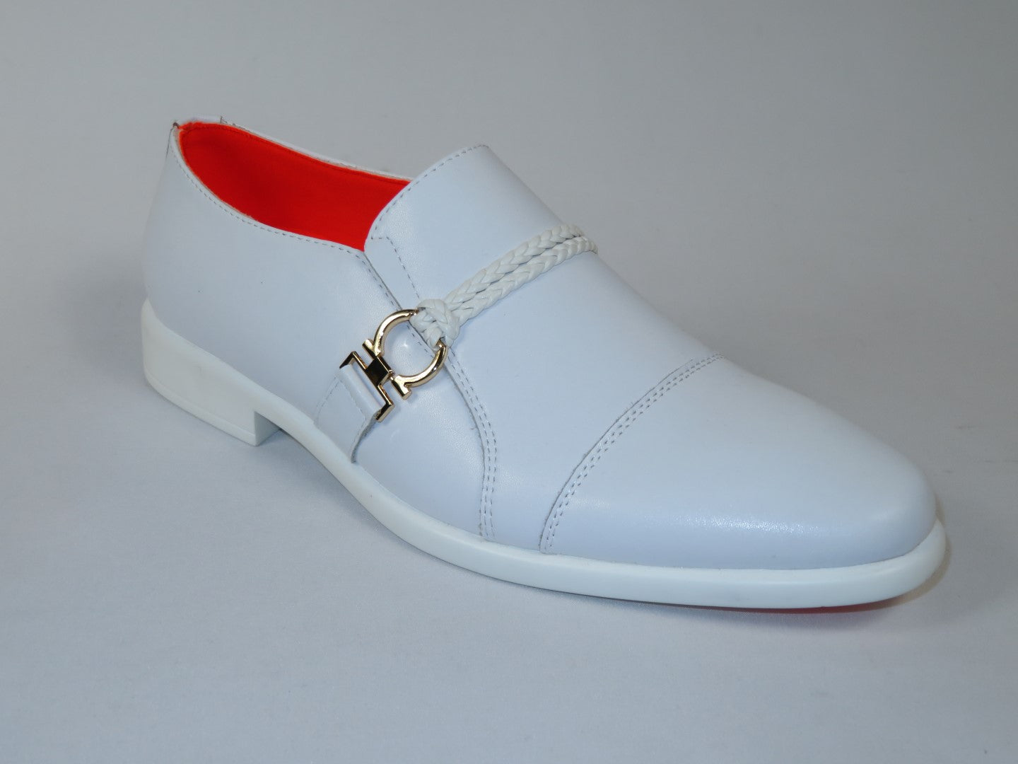 Men's Shoes The Cuban L TAYNO Leather Cap Toe Loafer White