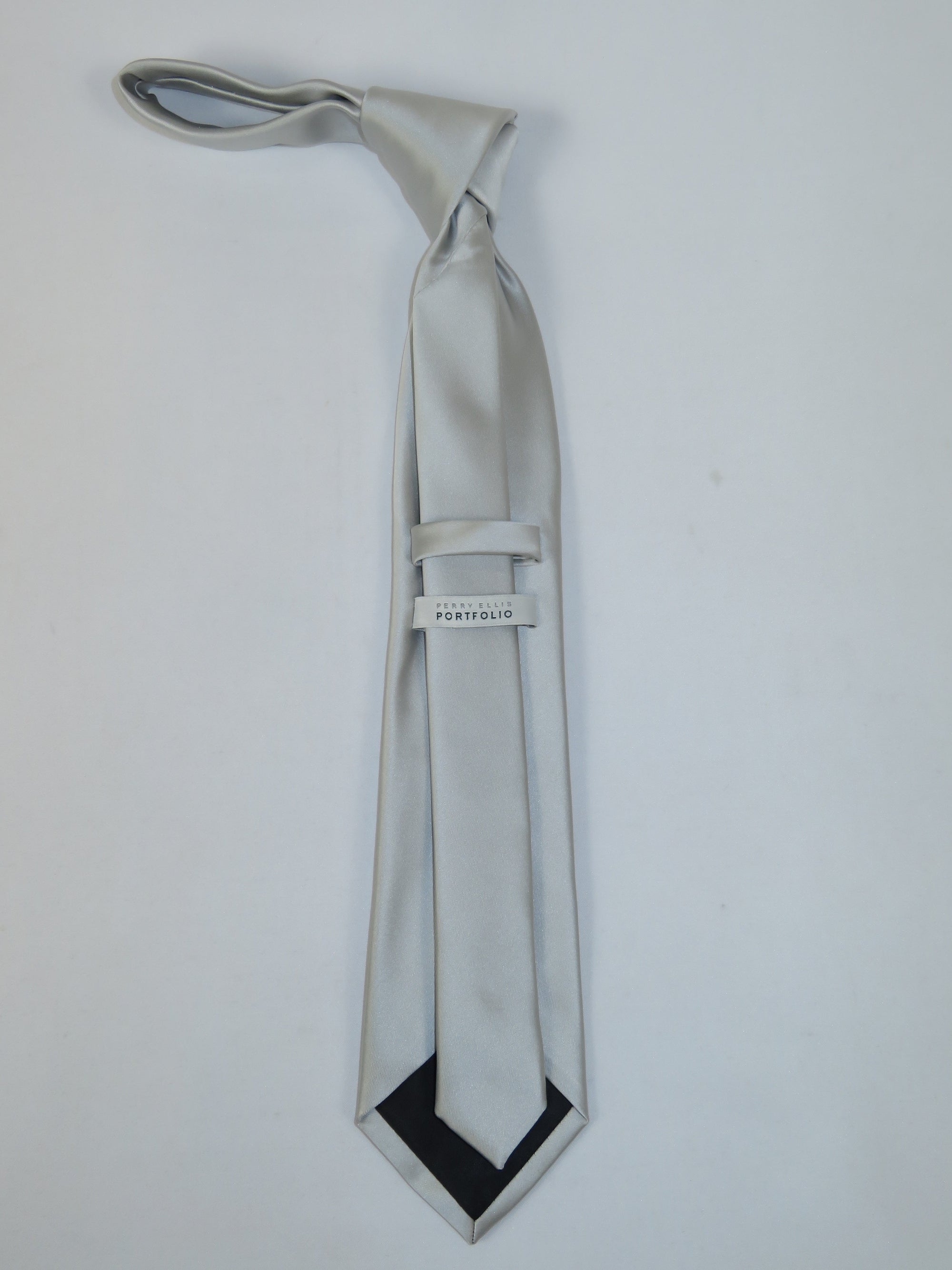 Men's Perry Ellis Tie Classic Satin Silky Feel #Perry-2 Solid Silver Gray
