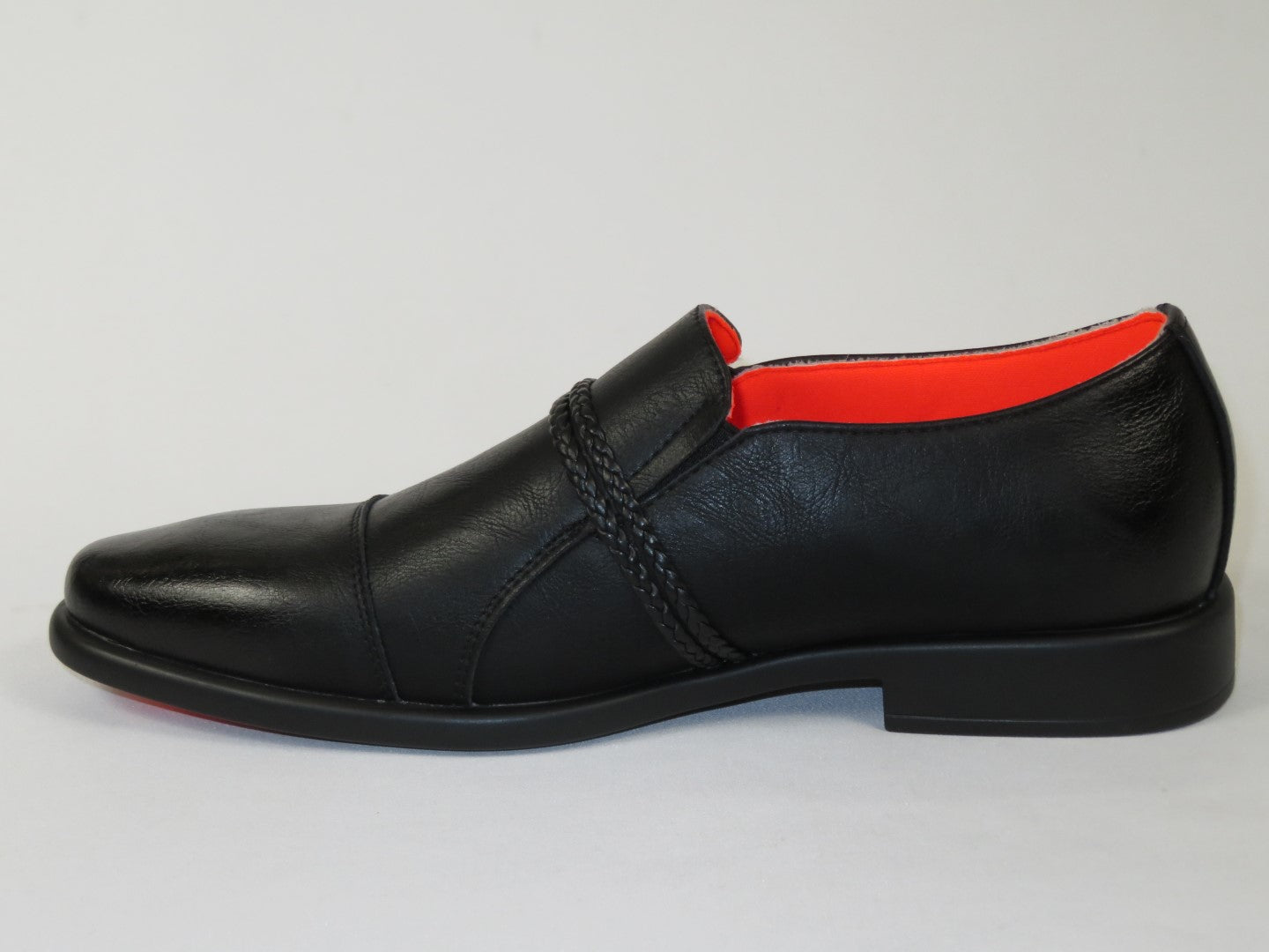 Men's Shoes The Cuban L TAYNO Leather Cap Toe Loafer Black
